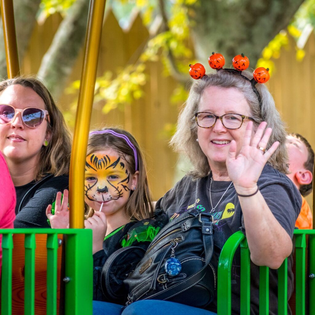 Boo at the Zoo3