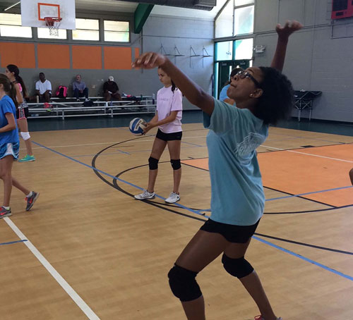 Girls-Summer-Volleyball-Camp1